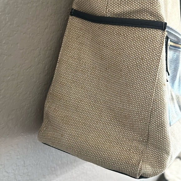 GIGI New York Blue/Tan Canvas Tote - Picture 6 of 7